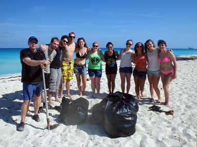 BIM14_UNB Beach Cleanup